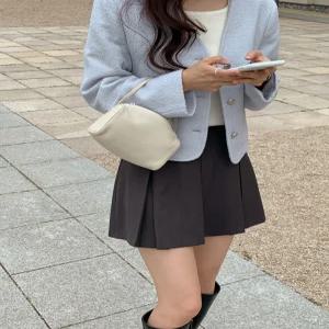 로브 플리츠 미니 스커트