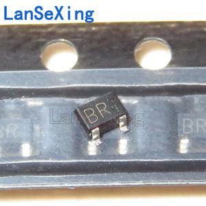 패치 트랜지스터 BR SOT-323 스크린 프린팅 2SC4081T106R 2SC4081