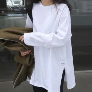 옆트임 라운드넥 긴팔 티셔츠 루즈핏 무지티 데일리 여성티셔츠 맨투맨티