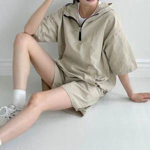 [콩심팥심]여성 여름 반팔 트레이닝복 세트 나일론 20대 스포츠