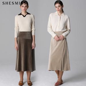 [쉬즈미스] 사이드 슬릿 플레어 미드 스커트