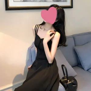 [트렌드스토어]여리여리 데일리 오프숄더 데이트룩 블랙 롱원피스_P367894701