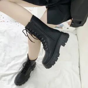 인기상품 데일리 검정색 여성 레이스업 워커 미들 롱 부츠 슈즈 [W9EE8B3_251006]