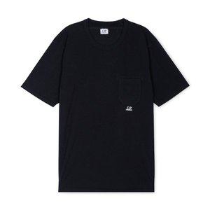 [CP컴퍼니]  남성 로고 블랙 반팔티 16CMTS086A 005431G 999