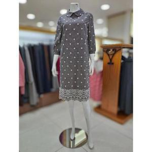 [앤디스클라인] 세이브존06 체크 꽃자수 원피스 A2NAO606A (S15922912)