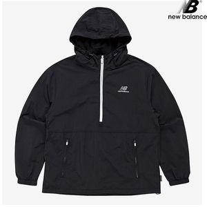 뉴발란스 NBNMD21013-BK 에센셜 아노락 공용 트레이닝 자켓 바람막이