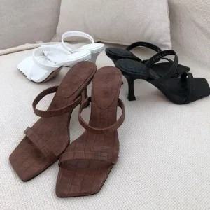 인기상품 하이힐 스트랩 여성 슬리퍼 여름 블로퍼 뮬 8cm [WA3B103_250920]