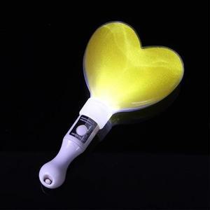 홈파티소품 야광 하트봉 옐로우 LED봉 홈파티준비 응원도구