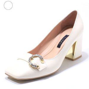 [갤러리아] 세라 여성 백화점 수제화 소가죽 스퀘어 펌프스 구두 통굽 S24P002 컬러 2종 7CM