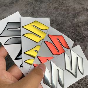 오토바이 스티커 S 로고 3D PVC 스티커 3D 탱크 데칼 로고 골드 엠블럼 방수 스티커 장식 2 개 신제품