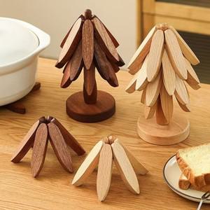 요리 4PCS 나무 Trivets 접는 모양 검은 호두 테이블 매트 홀더 냄비 단열 패드 세트 컵 받침