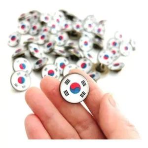 태극기 뱃지 브로치 외국인 선물 한국여행 기념품 현충일 어버이날 기념일 경축일