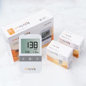 대웅메디팜 DW이지첵 혈당측정기+시험지100매+채혈침110+알콜솜100/혈당계