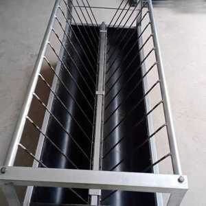 염소 사료통 가축 먹이통 돼지 여물통 스텐 급식기