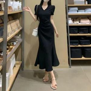 하객룩 브이넥 데일리 머메이드 롱원피스 슬림핏