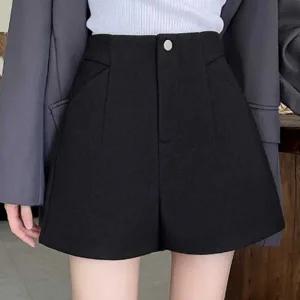 하이웨스트 블랙 A라인 숏팬츠 치마바지 정장 팬츠
