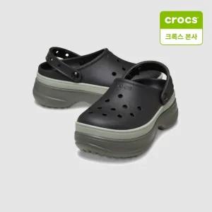 [롯데백화점]크록스 여성화 클래식 스택드 클로그 블랙 211355-001