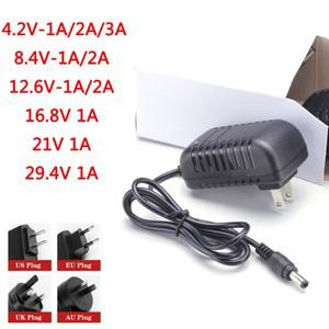 리튬 이온 충전기 AC 110-240V DC 4.2V 8.4V 12.6V 16.8V 21V 29.4V 1A 2A 3A DC 전원 공급 장치 어댑터 18