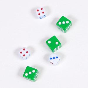 미니 작은 주사위 20개 게임용 정육면체주사위 주사위굴리기 주사위게임 게임용품