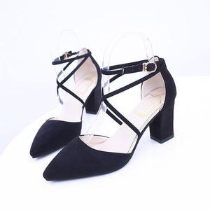 스웨이드 통고급굽 3컬러 스틸레토 스트랩 펌프스힐