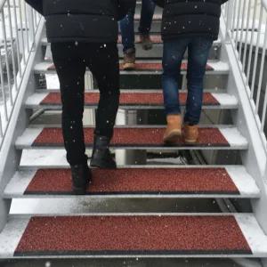 계단 미끄럼방지 탄성매트 논슬립 실외 현관 옥외 투수 물흡수 친환경 고무칩 주문제작가능 핸드매이드 수작업