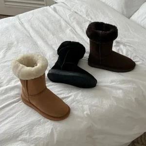 소가죽 스웨이드 라운드코 겨울부츠 안감 털 방한화 여자가을신발 앵글부추 발목부츠 발편한부츠