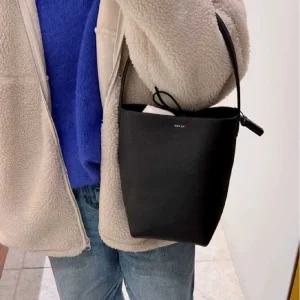 여성 소가죽 백 숄더백 캐주얼 버킷백 토트