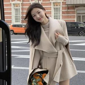울함유 (브랜드공정/소장가치높은디자인) 신디 케이프 울 핸드메이드 하프 겨울 코트 ct1530