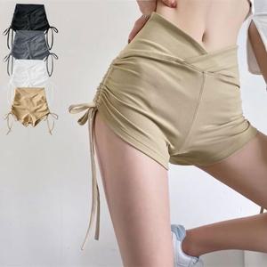 여성 필라테스 스판 사이드셔링 운동 숏팬츠