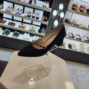 [ELCANTO]엘칸토 HC10 여스웨드보석스트랩펌프스 여성스웨드5,5cm검정펌프스구두 LCWD27U5 (S40769921)