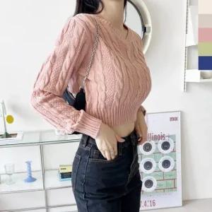 [오노마] ONM 트랜디한 꽈배기 크롭 브이넥 여성 긴팔 니트티