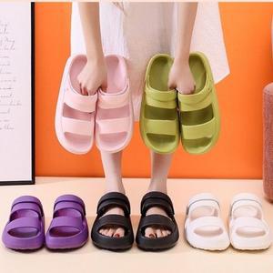 남여공용 여고급름 휴가 발편한 말랑 EVA 스트랩샌들