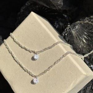 모이사나이트목걸이 8부 925실버 파인 실버 인공다이아 웨딩