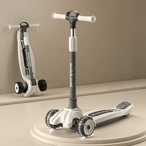접이식 세발 킥보드 고학년 씽씽이 싱싱카 휠 산책용 아이보리 플래시
