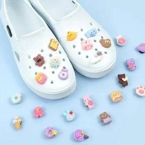 귀여운 실리콘 참 신꾸 신발꾸미기 세트 6p (랜덤) 신꾸 신발꾸미기 신발데코 신발데코용품 캐릭터신꾸