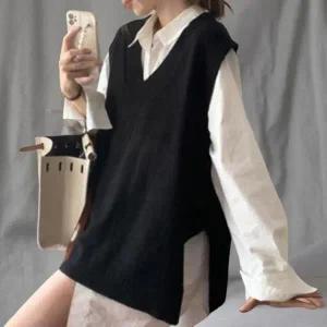 [하프클럽/]여성 그레이 블랙 브이넥 니트 조끼 옆트임 키치 무드