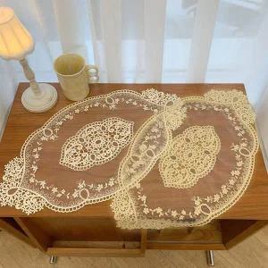 북유럽 봄 자수 식탁 예쁜 레이스 패드 데일리 테이블