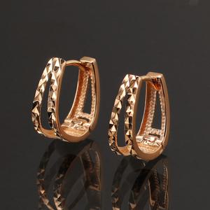 14K 18K 귀걸이 컷팅 두줄 여성 패션 핑크골드 금귀걸이