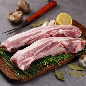 냉장 / 국내산 한돈 삼겹살 500g (수육용) / 허브솔트 증정