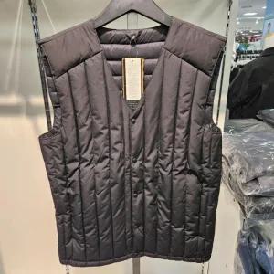 뱅뱅 HC07 남성 브이넥 초경량 구스 조끼  NEK628