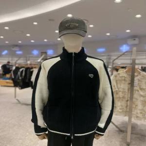 [원더플레이스] 골라 UNION JACK KNIT ZIP-UP (WGLA6TJSCZ01)