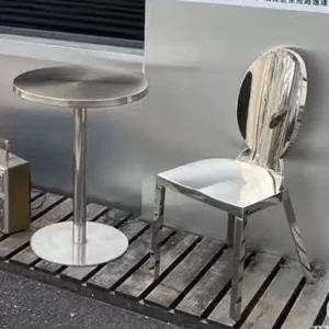 빈티지 철제 의자 예쁜 식탁의자 다이닝 인테리어 식당 정원