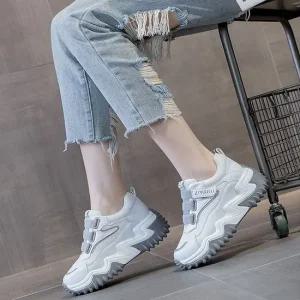 여성 2컬러 통굽 레이스업 키높이 메쉬 찍찍이 운동화 키높이 찍찍이 밴딩 러닝화