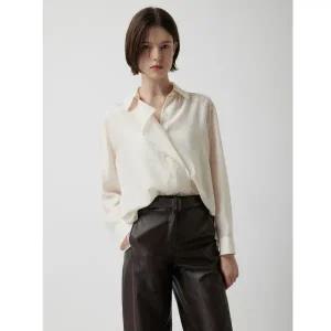 [롯데백화점]쥬크 카라넥 러플 블라우스 Z253MSC007