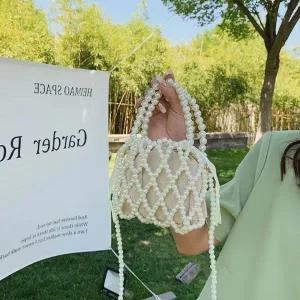 비즈 핸드백 아이보리 진주 플라워 크로스 가방 핸드폰 백 미니 포인트 여름 휴양지 스퀘어