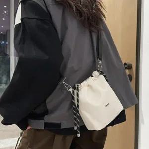 [콩심팥심]학생 쇼퍼백 미니가방 에코백 패션 숄더백코디 여성