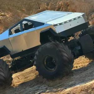 큰 바퀴 사이버 락크롤러 자동차 트럭 RC카 무선조종카