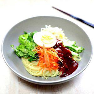 [엄마표요리] 20년전통 유명맛집 쫄면 10인분 풀셋트 / 면2kg+양념장10봉+사골육수2봉