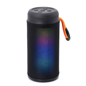 블루투스 V5.3 TWS LED 무선 스피커 텀블러형 TF카드 USB 재생 FM 라디오 7가지 조명 핸즈프리 통화 마이크