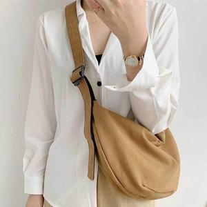 [RG467O95]여자 반달 크로스백 캐주얼 숄더백 파우치포함